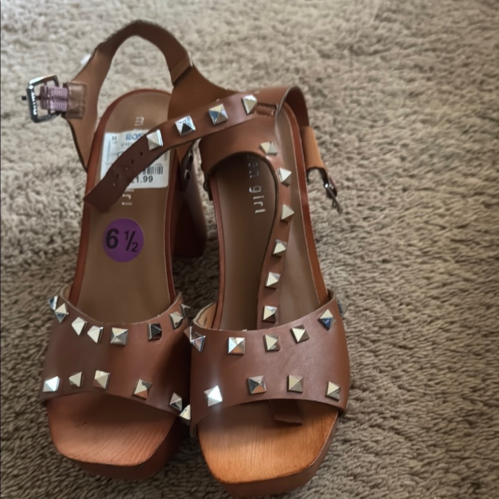 Madden Girl Brown Studded Sandals T-Strap